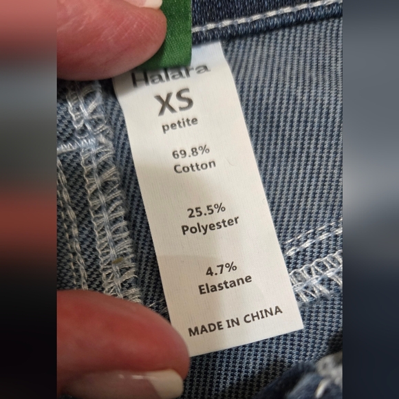 Halara Flex Demin pants XS petite - Picture 3 of 5